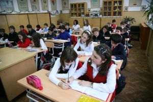 Education: Romania among European countries with the most crowded classes